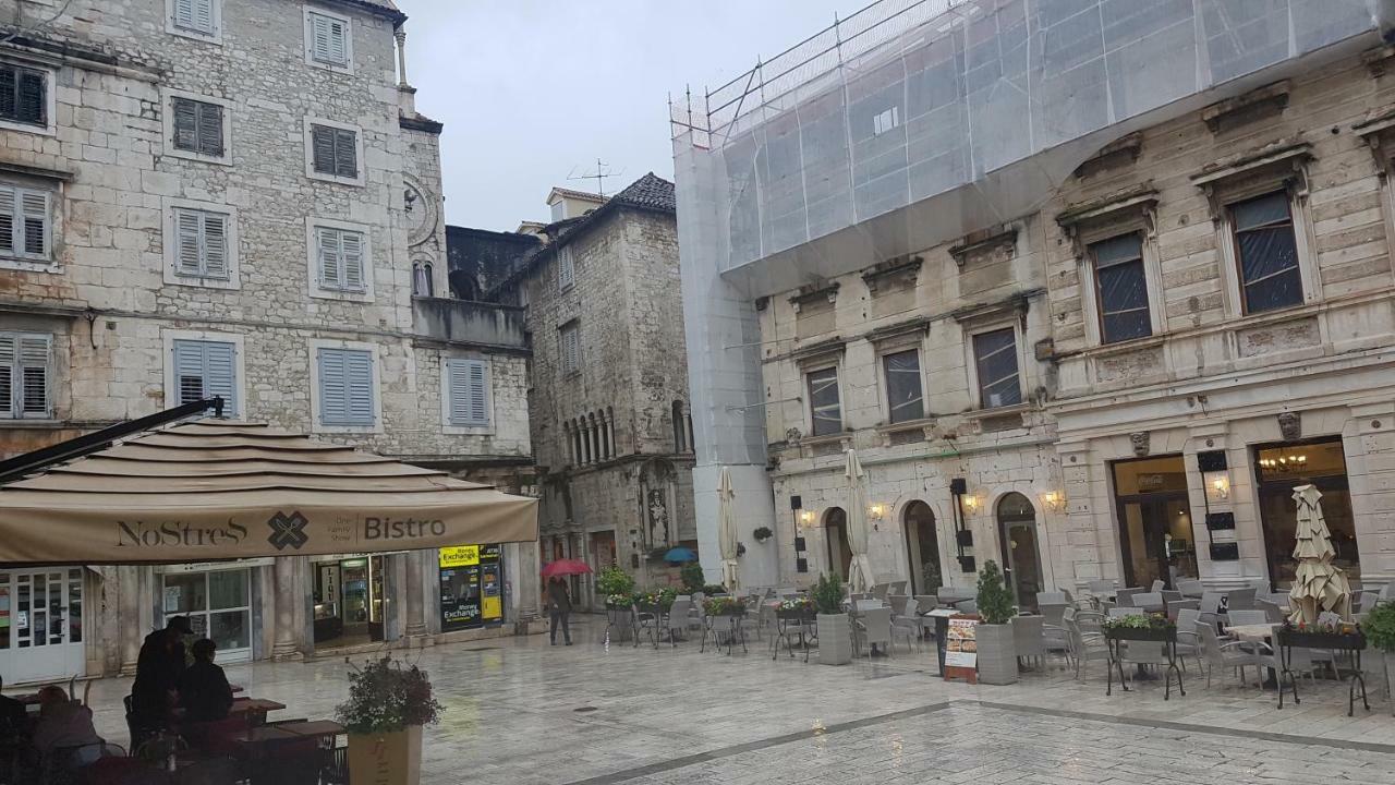 Ciprianis City Center Spalato Esterno foto